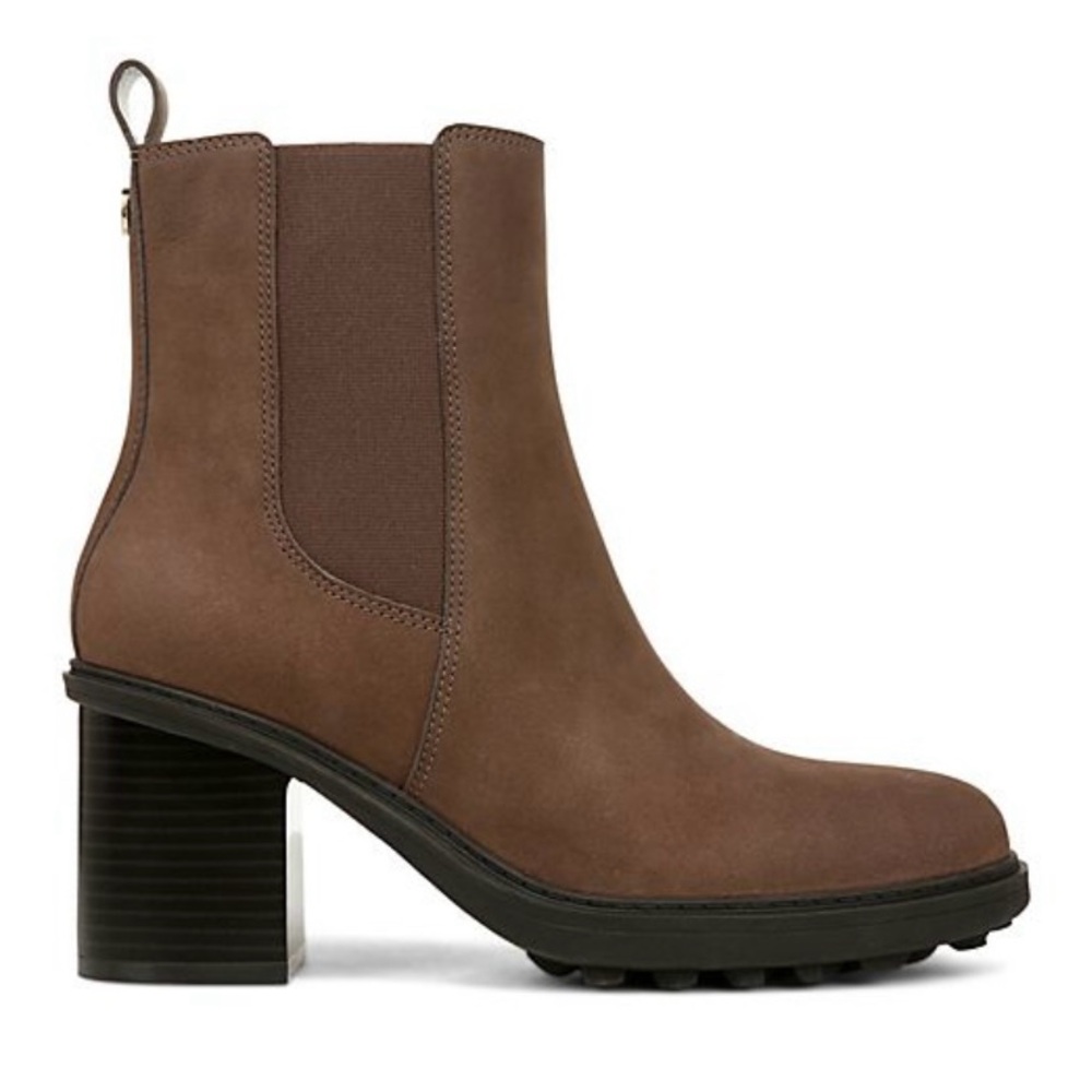 NIB - Vionic Suede Waterproof Boots - Picture 2 of 10